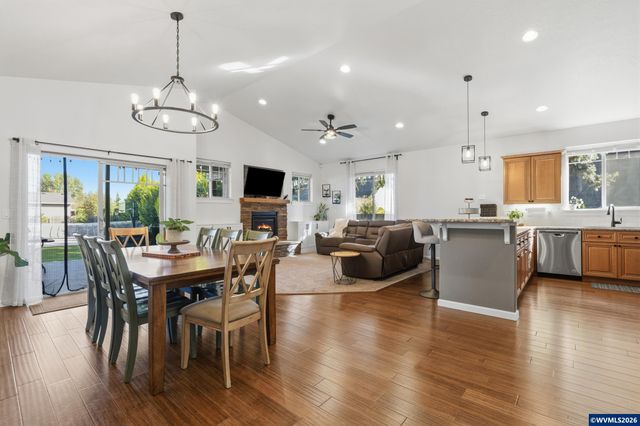 3387 Alexander Ln NE, Albany, OR 97321