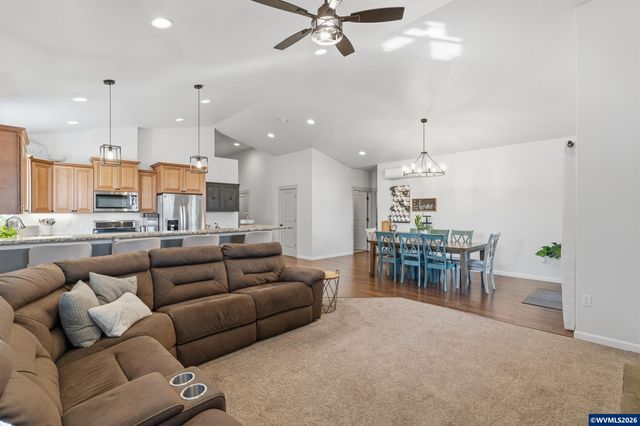 3387 Alexander Ln NE, Albany, OR 97321