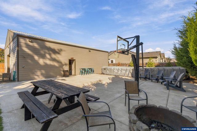 3387 Alexander Ln NE, Albany, OR 97321