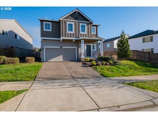 2943 CORKTREE Ln, Albany, OR 97321