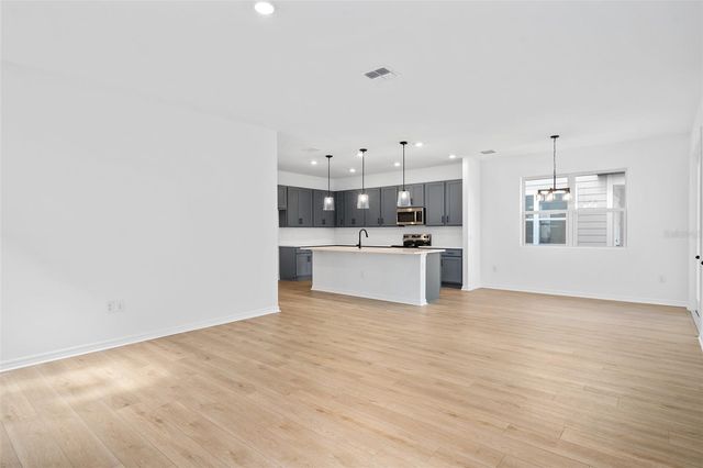 2359 ZUNI ROAD, St Cloud, FL 34771