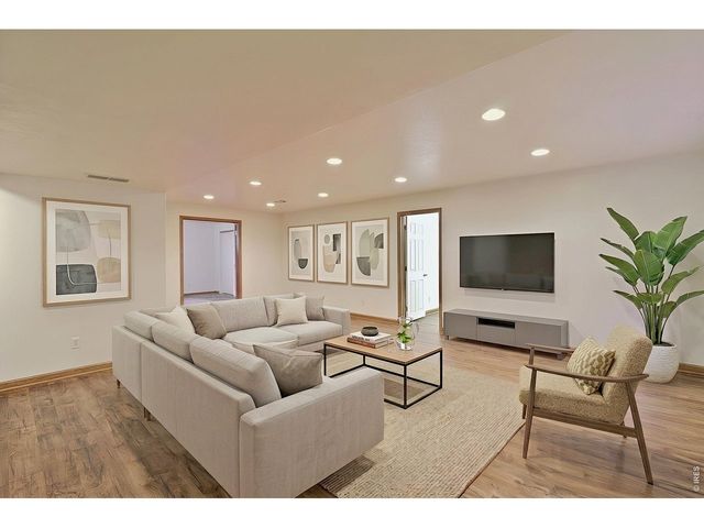 200 52nd Ave, Greeley, CO 80634