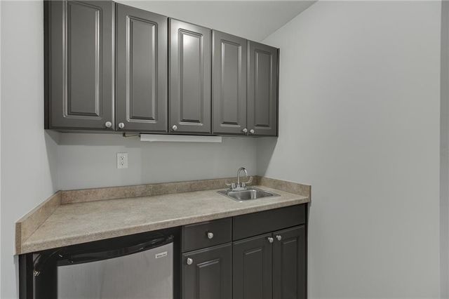7563 Brookstone Circle, Flowery Branch, GA 30542