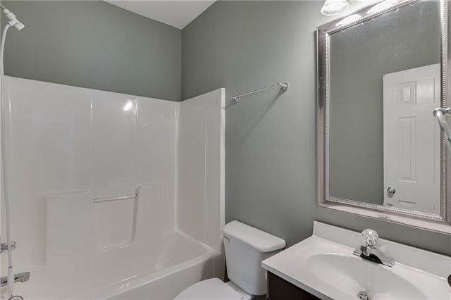 7563 Brookstone Circle, Flowery Branch, GA 30542