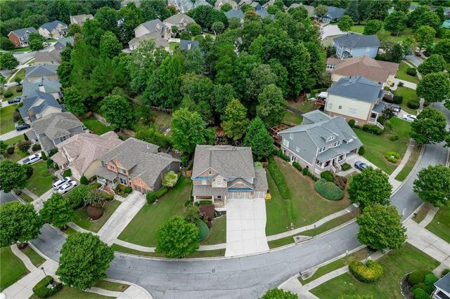 7563 Brookstone Circle, Flowery Branch, GA 30542