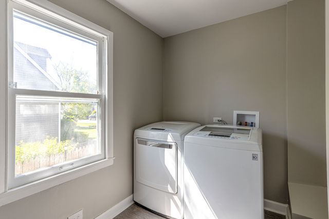 401 S Lake Terrace, Mundelein, IL 60060