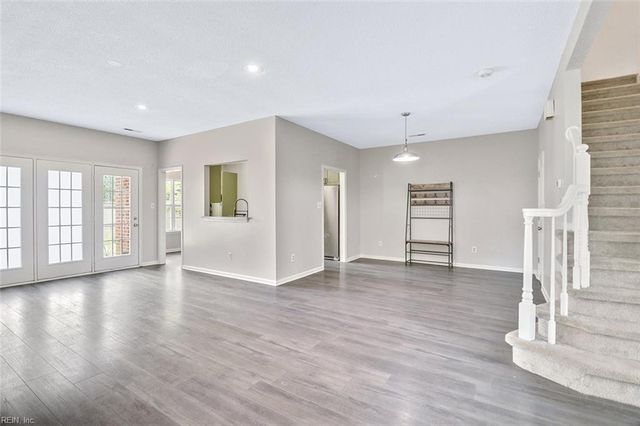 1068 Haygood Estate LN, Virginia Beach, VA 23455