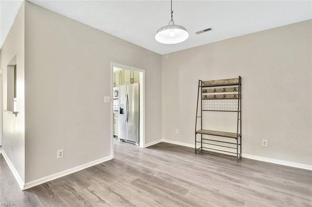 1068 Haygood Estate LN, Virginia Beach, VA 23455