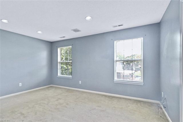 1068 Haygood Estate LN, Virginia Beach, VA 23455