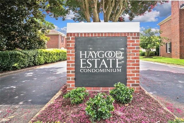 1068 Haygood Estate LN, Virginia Beach, VA 23455