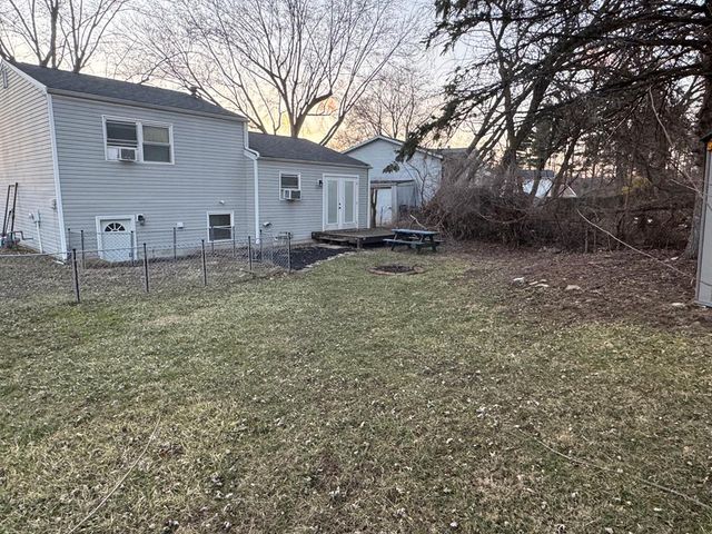 50 E Lilac Ct, Mansfield, OH 44907