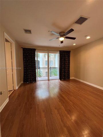 2955 NW 126th Ave 223-5, Sunrise, FL 33323