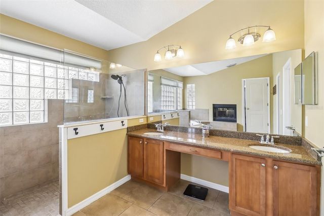 225 GLEN ABBEY LANE, Debary, FL 32713