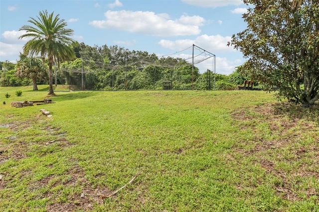 225 GLEN ABBEY LANE, Debary, FL 32713
