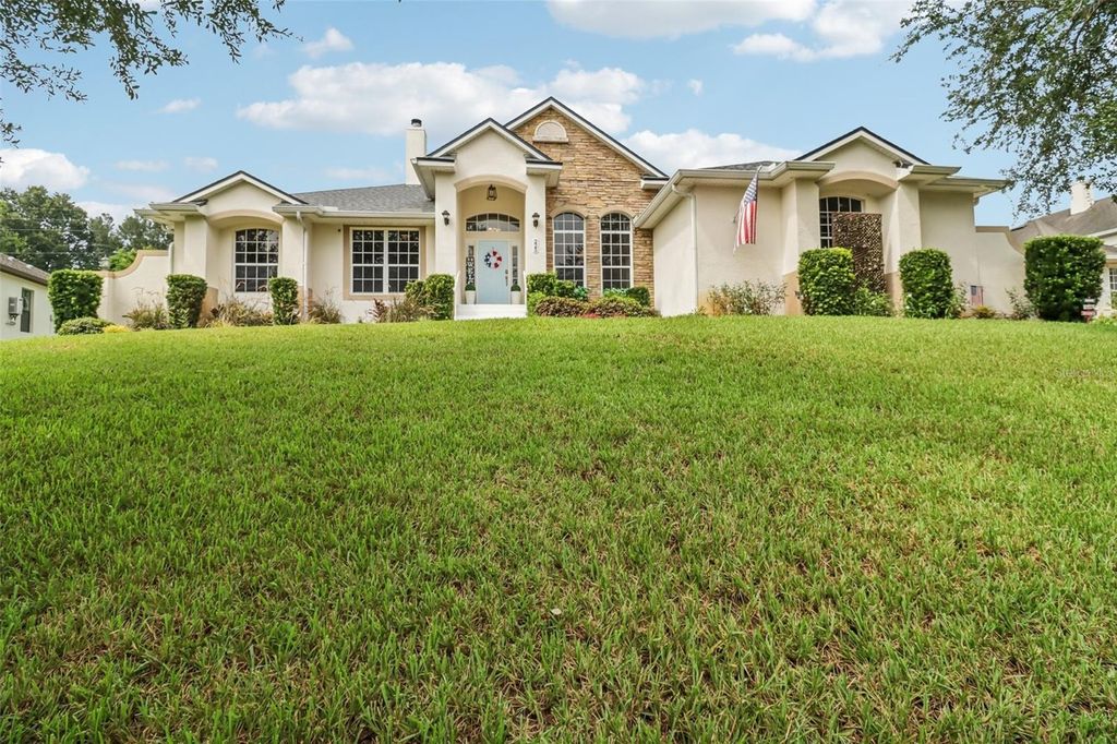 225 GLEN ABBEY LANE, Debary, FL 32713