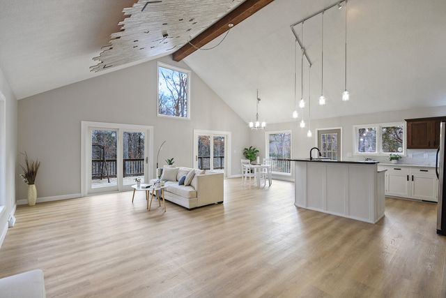 3900 E WEBSTER RD, Hartsburg, MO 65039