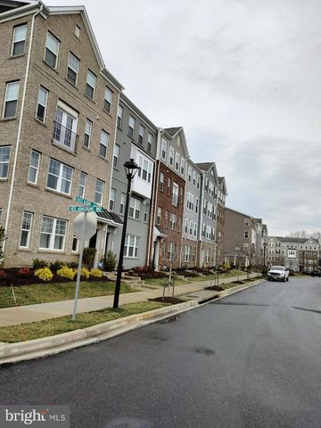 10506 JOHN GLENN ST, Lanham, MD 20706