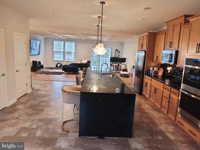 10506 JOHN GLENN ST, Lanham, MD 20706