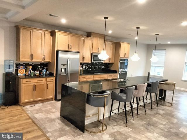 10506 JOHN GLENN ST, Lanham, MD 20706