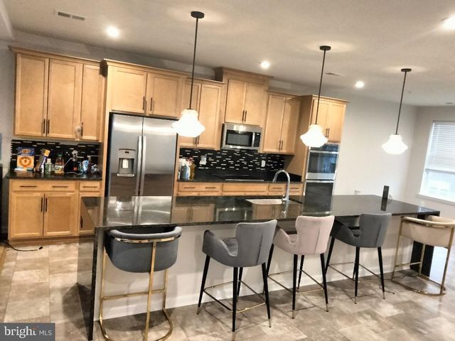 10506 JOHN GLENN ST, Lanham, MD 20706