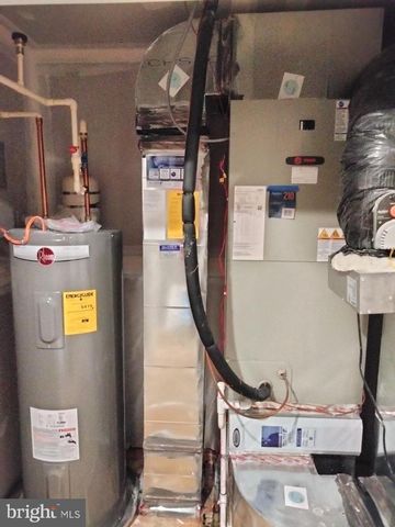 10506 JOHN GLENN ST, Lanham, MD 20706