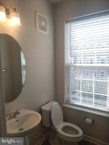 10506 JOHN GLENN ST, Lanham, MD 20706