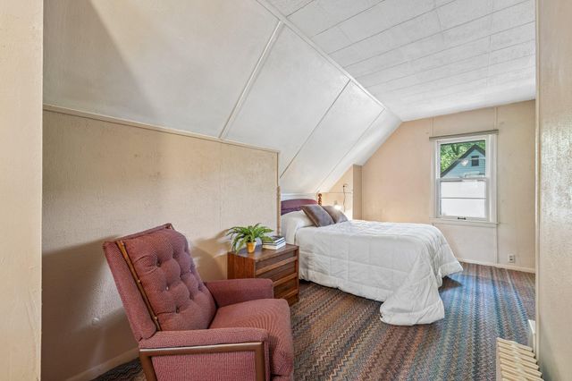 1840 Taylor Avenue, Saint Paul, MN 55104