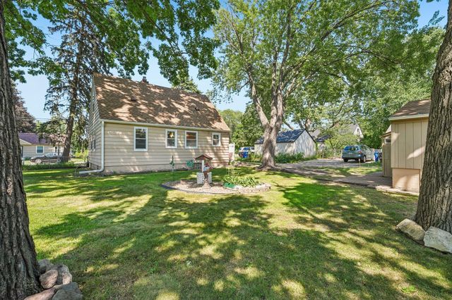 1840 Taylor Avenue, Saint Paul, MN 55104