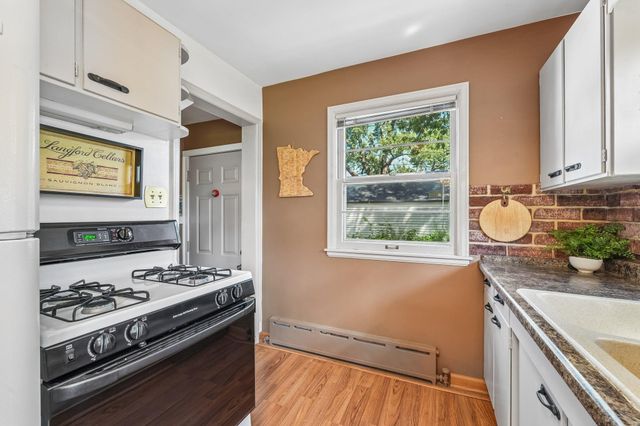 1840 Taylor Avenue, Saint Paul, MN 55104