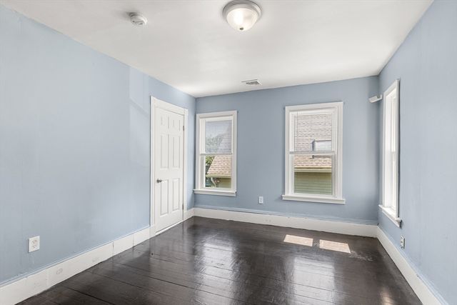 45 Thompson St 2, Boston, MA 02136
