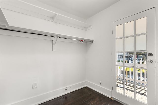 45 Thompson St 2, Boston, MA 02136