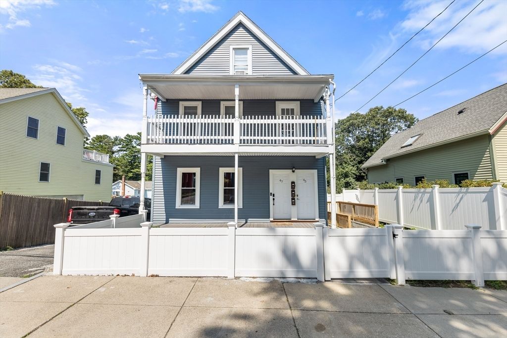 45 Thompson St 2, Boston, MA 02136