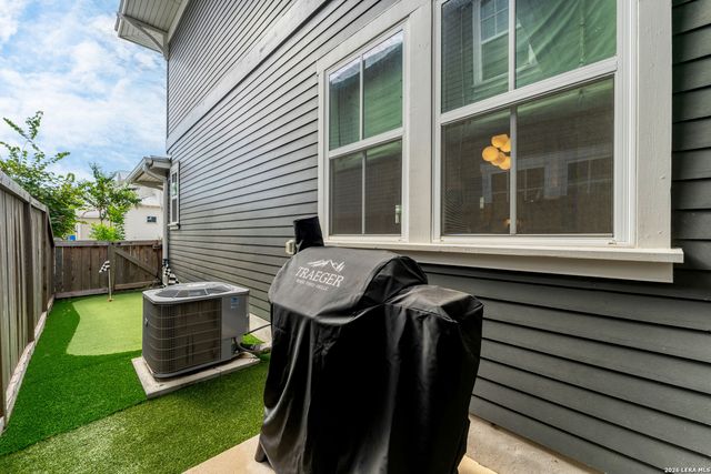 1116 Hauptstrasse, New Braunfels, TX 78130