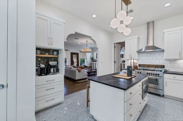 1116 Hauptstrasse, New Braunfels, TX 78130
