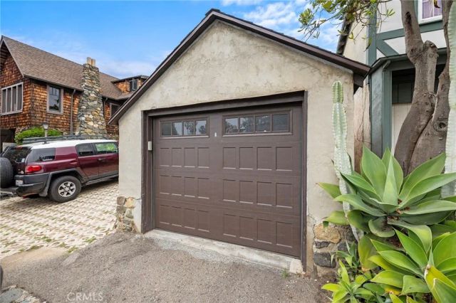 1560 Galen Drive, Laguna Beach, CA 92651