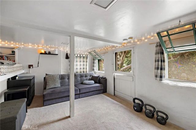 1560 Galen Drive, Laguna Beach, CA 92651