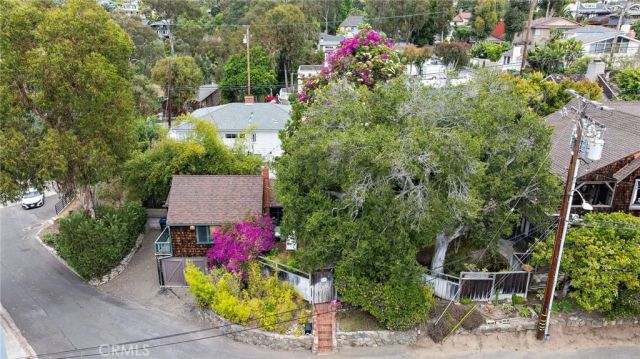 1560 Galen Drive, Laguna Beach, CA 92651
