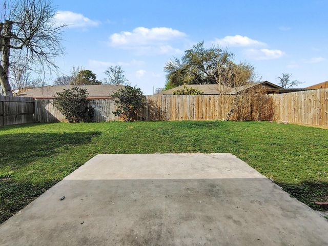 2735 Kings Canyon Court, Houston, TX 77067