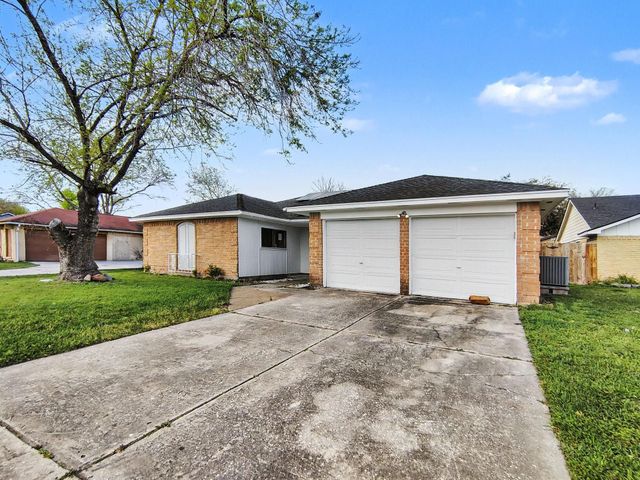 2735 Kings Canyon Court, Houston, TX 77067