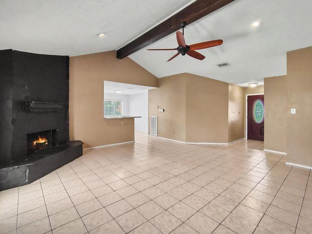 2735 Kings Canyon Court, Houston, TX 77067