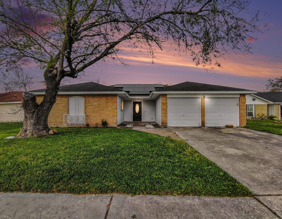 2735 Kings Canyon Court, Houston, TX 77067