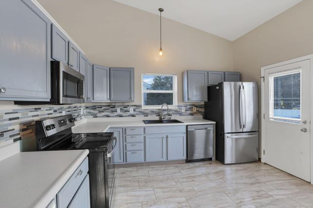 810 Brittany Drive, Delaware, OH 43015