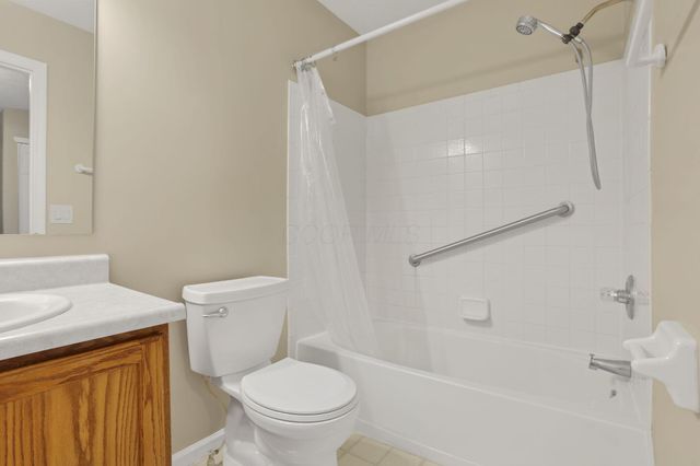 810 Brittany Drive, Delaware, OH 43015