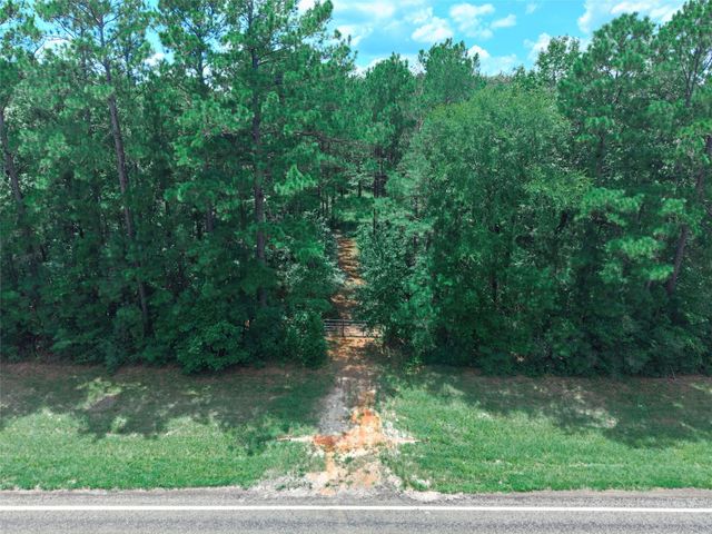 8327 Fm 980 N, Huntsville, TX 77320