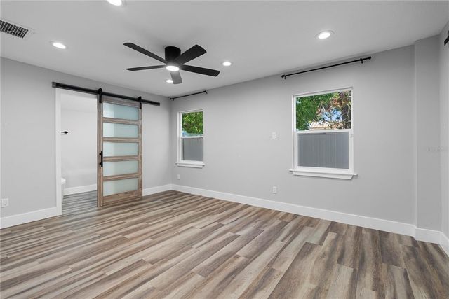 1350 SASOON AVENUE, Orlando, FL 32803
