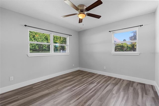 1350 SASOON AVENUE, Orlando, FL 32803