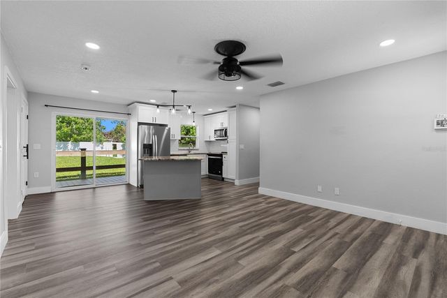 1350 SASOON AVENUE, Orlando, FL 32803