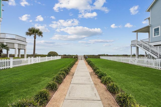 3814 Wentletrap, Galveston, TX 77554