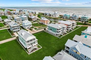 3814 Wentletrap, Galveston, TX 77554