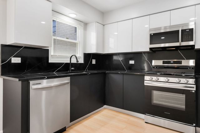 6523 S Ellis Avenue 6523, Chicago, IL 60637